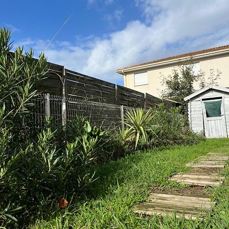 Maison Diane Arena, Gendarmerie, Rocade Villa Bouliac Ngoại thất bức ảnh